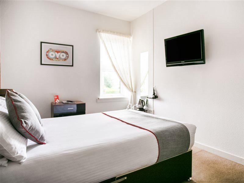 Corner Hotel Carnoustie Exteriör bild